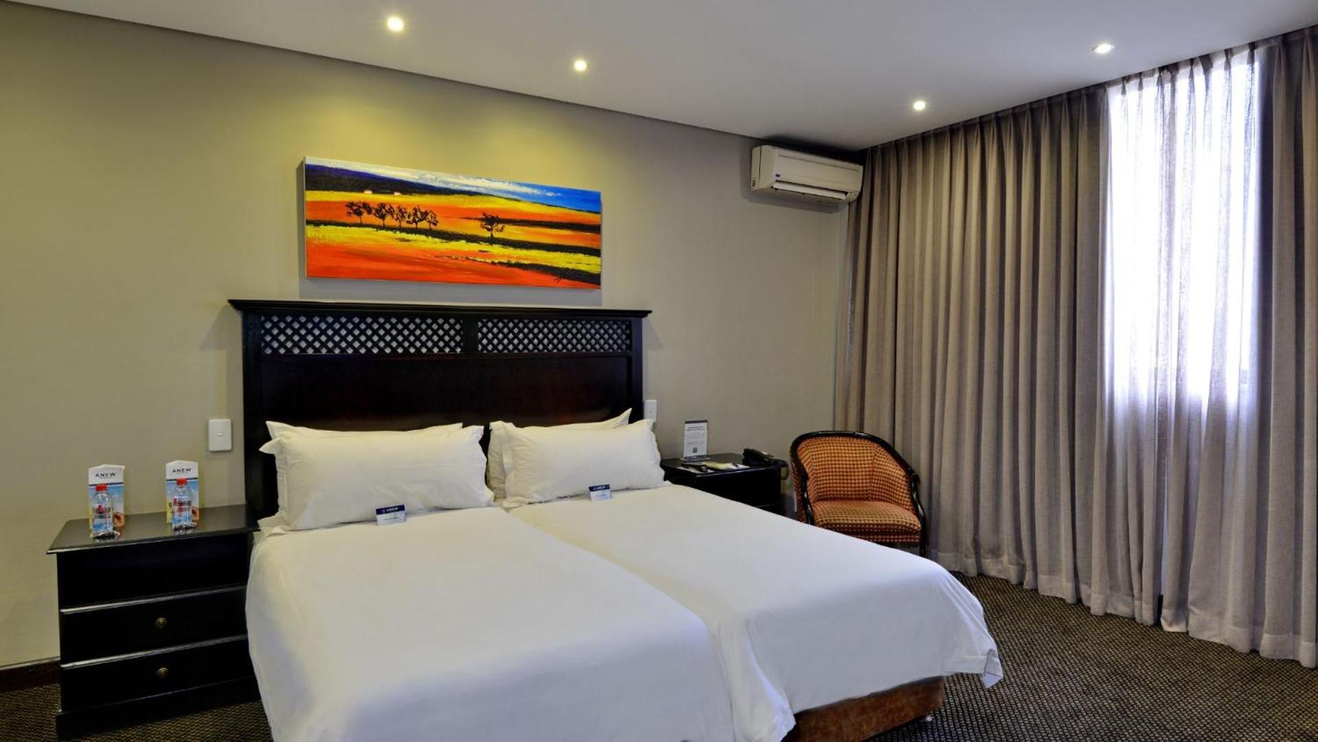 Anew Hotel Witbank Emalahleni Exterior photo